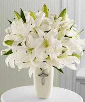 Featuring beautiful white lilies   
